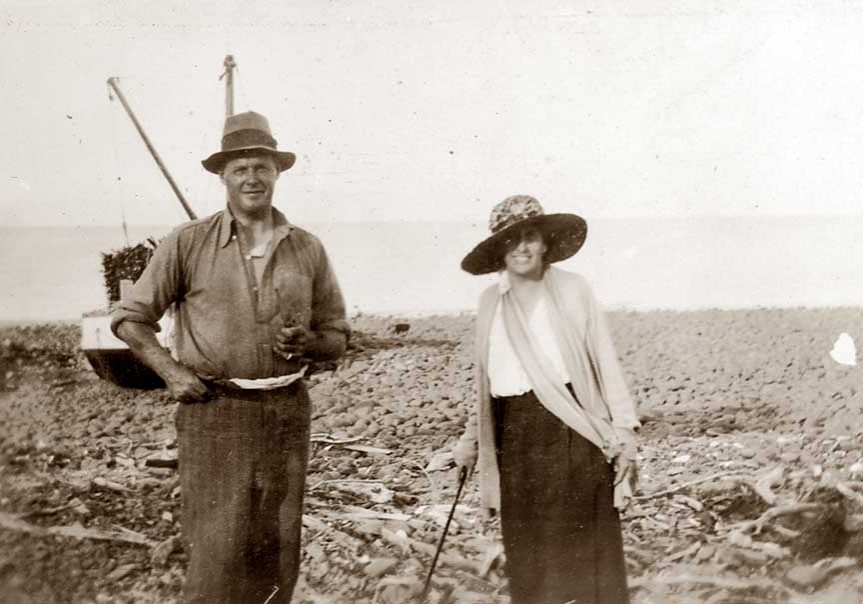 Noel & Eileen Adams c1922 at Matingarahi Farm Clevedon